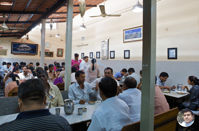 Booking table at Vidyarthi Bhavan Bangalore